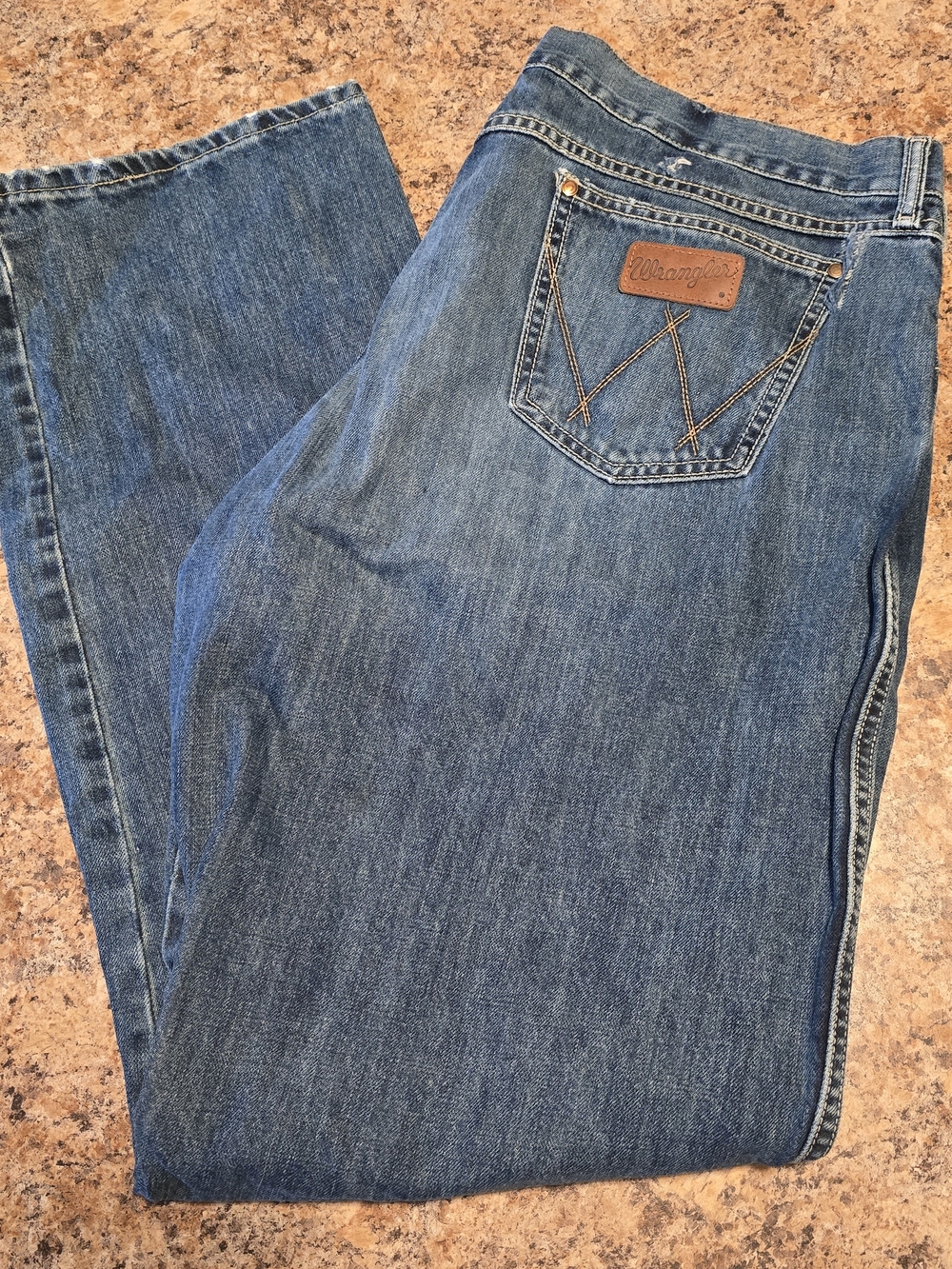 Wrangler Men's Medium Blue Bootcut Jeans with Leather Patch